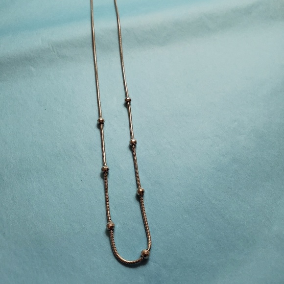 18 inch Silver necklace - Picture 3 of 8